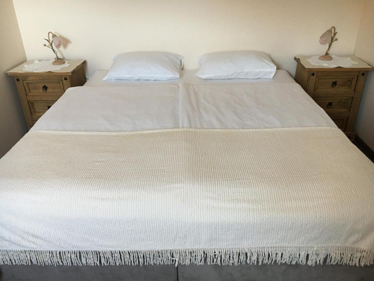 Bed and Breakfast Jagnienawinie Мєндзибродзє-Живєцьке Екстер'єр фото