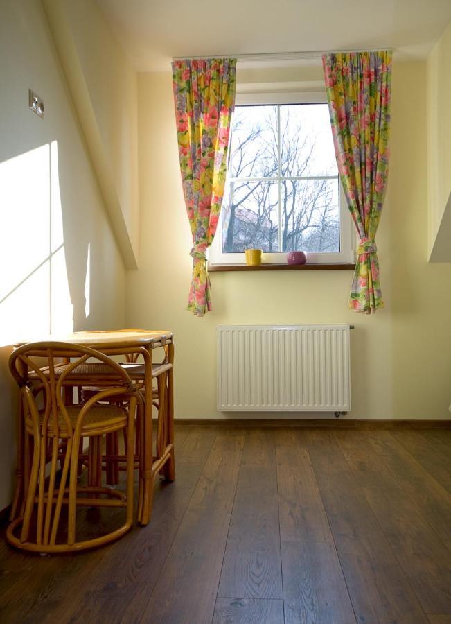 Bed and Breakfast Jagnienawinie Мєндзибродзє-Живєцьке Екстер'єр фото